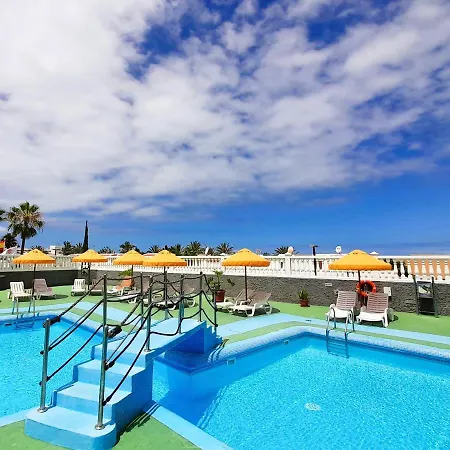 Cozy Studio, Wifi Free Pool View Playa de las Americas (Tenerife)