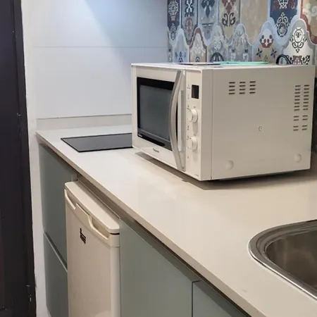 בית נופש Cozy Studio, Wifi Free Pool View
